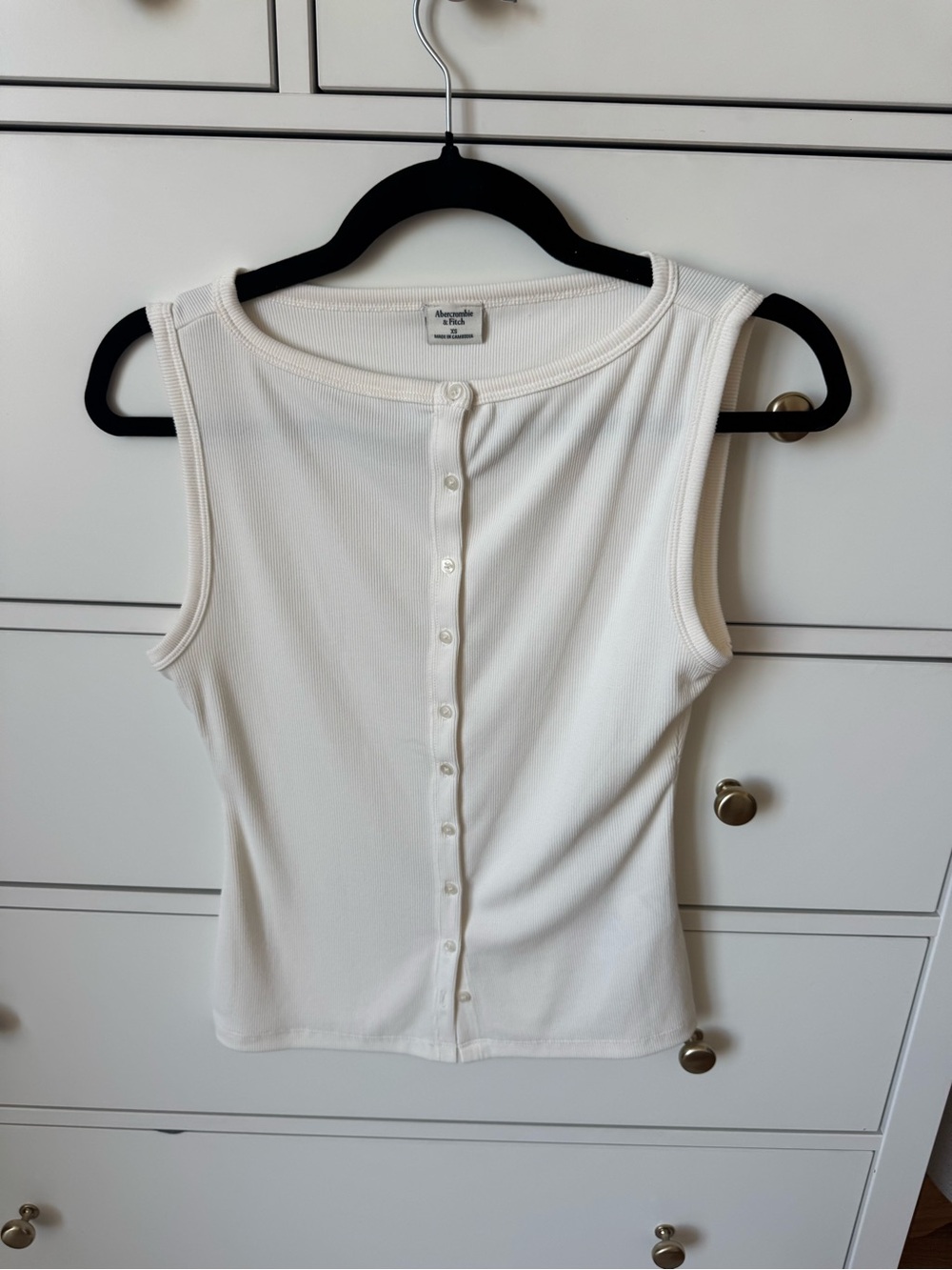 Abercrombie & Fitch Cream Ribbed Button-Front Tank